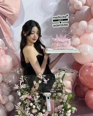 Jang Won Young OnlyFans Leaked Free Thumbnail Picture - #TYJNk0idsC