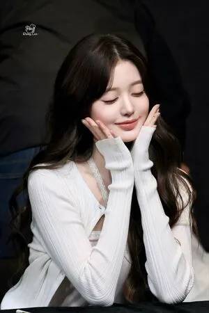 Jang Won Young OnlyFans Leaked Free Thumbnail Picture - #TmNAVNJnsa