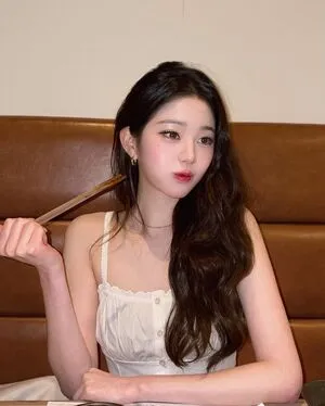 Jang Won Young OnlyFans Leaked Free Thumbnail Picture - #XBIBHXEmot