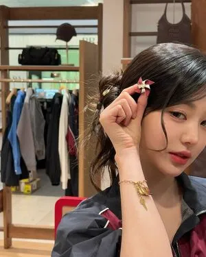 Jang Won Young OnlyFans Leaked Free Thumbnail Picture - #bkstMLZCMx
