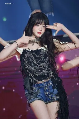 Jang Won Young OnlyFans Leaked Free Thumbnail Picture - #bvKVC6CCre