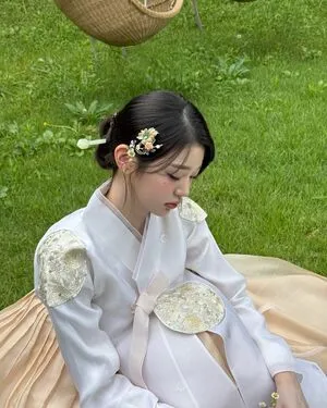 Jang Won Young OnlyFans Leaked Free Thumbnail Picture - #c6KRPHnOAO