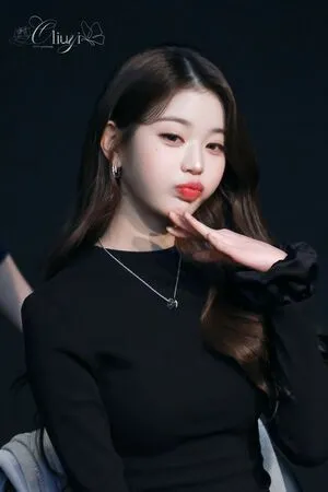 Jang Won Young OnlyFans Leaked Free Thumbnail Picture - #gW8NWABAAz