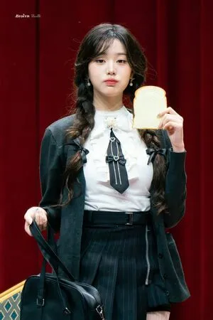 Jang Won Young OnlyFans Leaked Free Thumbnail Picture - #oT1UjQ7UCs