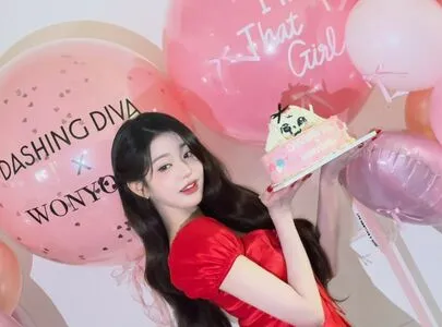 Jang Won Young OnlyFans Leaked Free Thumbnail Picture - #w7XoO0nXog