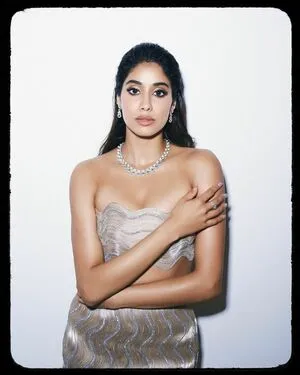 Janhvi Kapoor OnlyFans Leaked Free Thumbnail Picture - #F6sNFF6ds1
