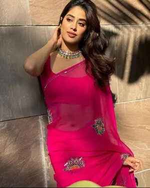Janhvi Kapoor OnlyFans Leaked Free Thumbnail Picture - #SoLMhOvhZv