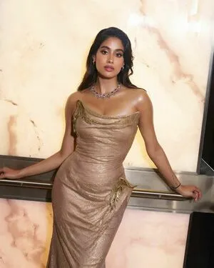 Janhvi Kapoor OnlyFans Leaked Free Thumbnail Picture - #UthurSq9Zt