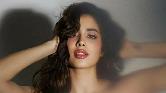 Janhvi Kapoor OnlyFans Leaked Free Thumbnail Picture - #VgBUtafO7z