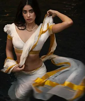 Janhvi Kapoor OnlyFans Leaked Free Thumbnail Picture - #doPQjtP3My