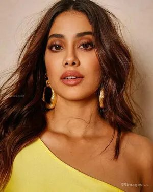 Janhvi Kapoor OnlyFans Leaked Free Thumbnail Picture - #v6Hnat7hin