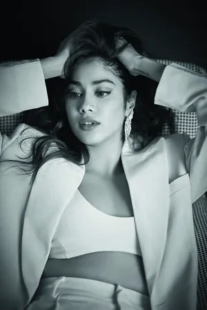 Janhvi Kapoor OnlyFans Leaked Free Thumbnail Picture - #yXbdEPQAd5