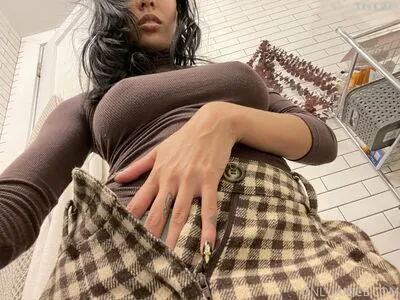 Janice Griffith OnlyFans Leaked Free Thumbnail Picture - #7uzw8tubm8