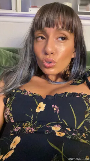 Janice Griffith OnlyFans Leaked Free Thumbnail Picture - #B3h6uXN8JQ