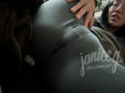 Janice Griffith OnlyFans Leaked Free Thumbnail Picture - #Y5ZyPoF3gZ