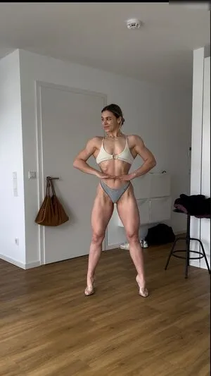 Janin Lea OnlyFans Leaked Free Thumbnail Picture - #RolzBEvPcc