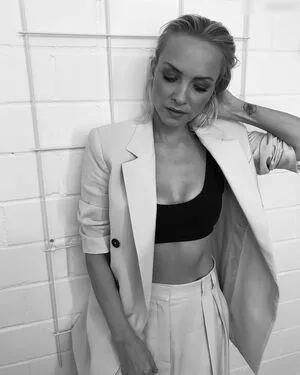 Janin Ullmann OnlyFans Leaked Free Thumbnail Picture - #Z0unSL1Za0