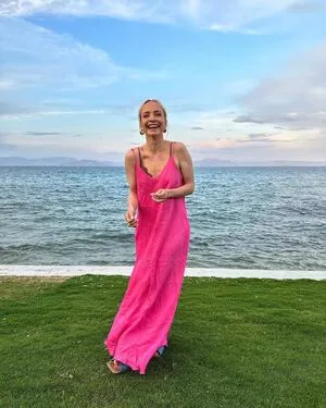 Janin Ullmann OnlyFans Leaked Free Thumbnail Picture - #x6fT73qhpu