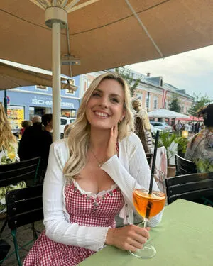 Janina Ejt OnlyFans Leaked Free Thumbnail Picture - #CxX8I4K2zv