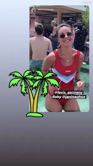 Janina Uhse OnlyFans Leaked Free Thumbnail Picture - #fpNLp8vu11