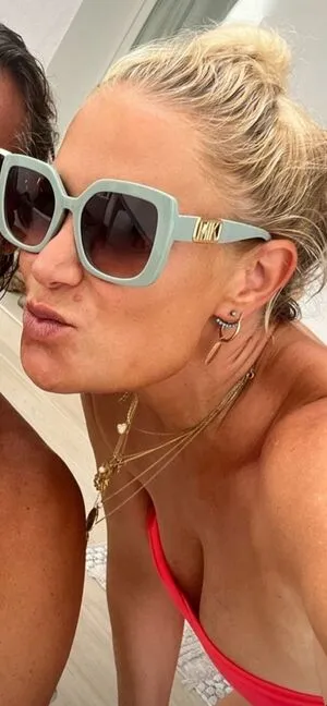 Janine Kunze OnlyFans Leaked Free Thumbnail Picture - #kNTYZHVL3J