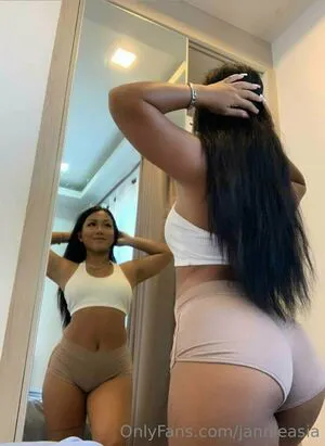 Jannieasia OnlyFans Leaked Free Thumbnail Picture - #MCemARo4OP