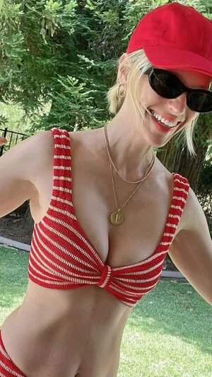 January Jones OnlyFans Leaked Free Thumbnail Picture - #AxRBPSdT5R