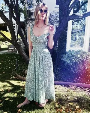 January Jones OnlyFans Leaked Free Thumbnail Picture - #duMOzqy71E