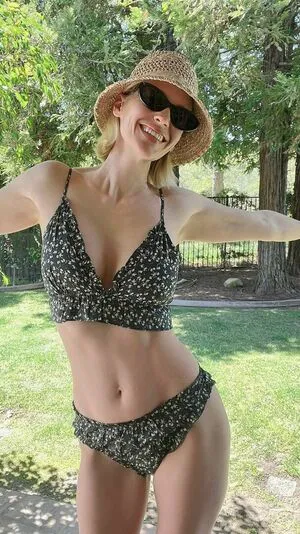 January Jones OnlyFans Leaked Free Thumbnail Picture - #j7L1j82ORE