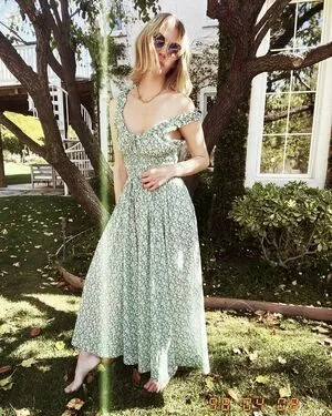 January Jones OnlyFans Leaked Free Thumbnail Picture - #t7TfuwYATx