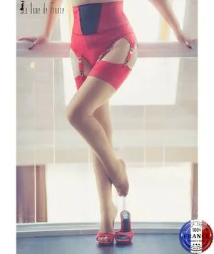 Jarretelles OnlyFans Leaked Free Thumbnail Picture - #1XZH78lTNg