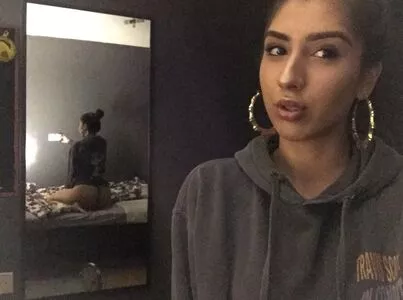 Jasdeep Johal OnlyFans Leaked Free Thumbnail Picture - #4kASwiVGiL