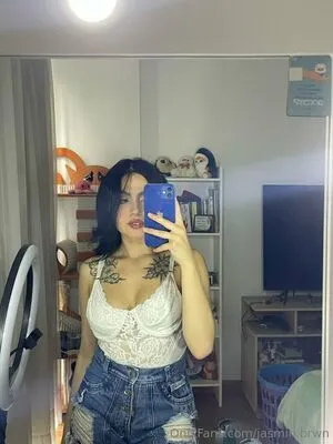 Jasmin Brwn OnlyFans Leaked Free Thumbnail Picture - #QYEUVgPK25