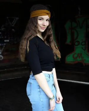 Jasmin Lutke OnlyFans Leaked Free Thumbnail Picture - #NDen27T6ws