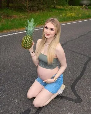 Jasmin Schneider OnlyFans Leaked Free Thumbnail Picture - #4dWjK3Ugy4