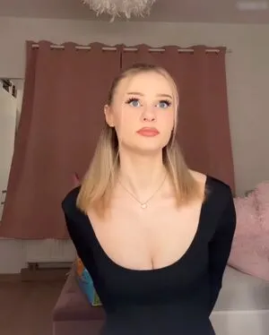Jasmin Schneider OnlyFans Leaked Free Thumbnail Picture - #LxlRMhgZik
