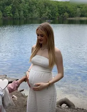 Jasmin Schneider OnlyFans Leaked Free Thumbnail Picture - #hdKH8kbbSd