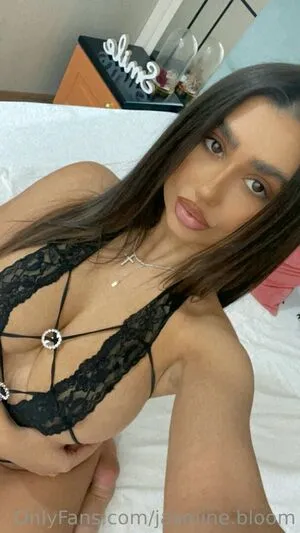Jasmine Bloom OnlyFans Leaked Free Thumbnail Picture - #yzaLUhwfT9