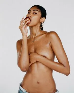 Jasmine Chola OnlyFans Leaked Free Thumbnail Picture - #2GYFLggh17