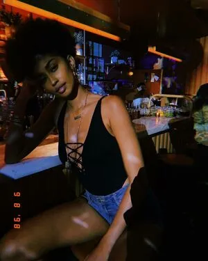 Jasmine Chola OnlyFans Leaked Free Thumbnail Picture - #4mYKIP872r
