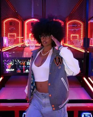 Jasmine Chola OnlyFans Leaked Free Thumbnail Picture - #NQtW4PnbKl