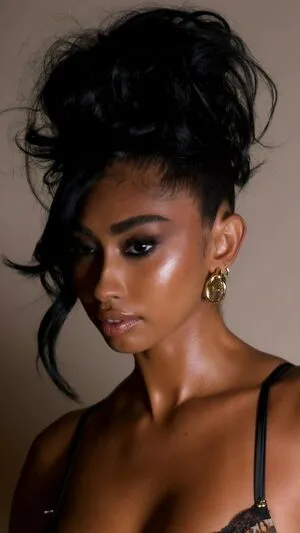 Jasmine Chola OnlyFans Leaked Free Thumbnail Picture - #Q8Lq4v9mIu
