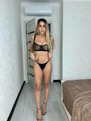 Jasmine Mills OnlyFans Leaked Free Thumbnail Picture - #OgeoNue13r