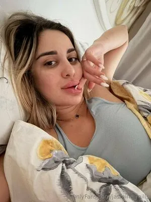 Jasmine Mils OnlyFans Leaked Free Thumbnail Picture - #ulfllLSwso