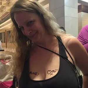 Jasmine Singing OnlyFans Leaked Free Thumbnail Picture - #Drk2hsBudu