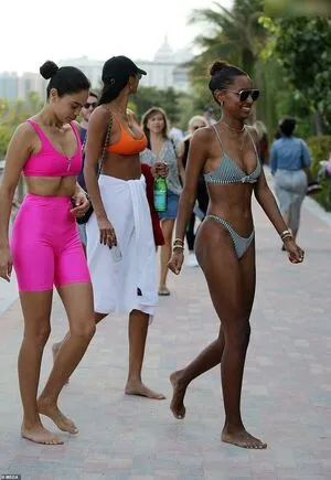 Jasmine Tookes OnlyFans Leaked Free Thumbnail Picture - #0Tp8pWiMo9