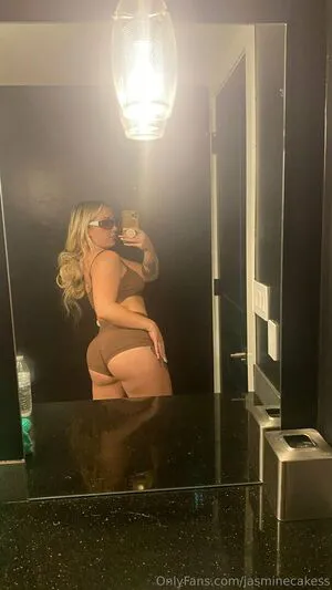 Jasminecakess OnlyFans Leaked Free Thumbnail Picture - #WhmLa0wIS0
