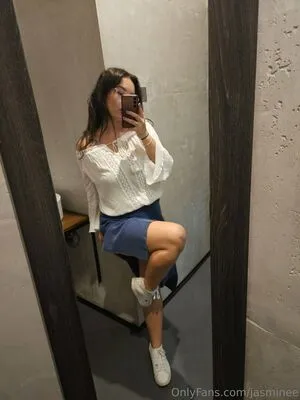 Jasminee OnlyFans Leaked Free Thumbnail Picture - #SfmNjaq12u