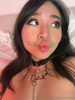 Jasmineteaafree OnlyFans Leaked Free Thumbnail Picture - #64ddC87A7A