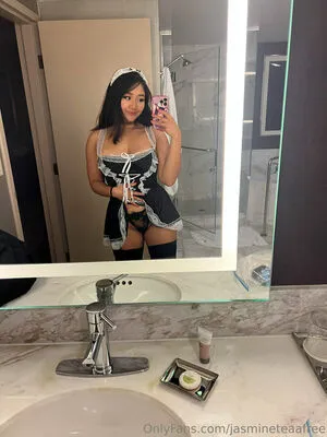 Jasmineteaafree OnlyFans Leaked Free Thumbnail Picture - #IiugLlx6K2